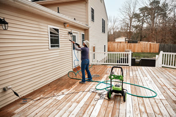 Best Deck Cleaning Services  in Crockett, CA